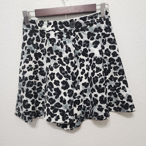 NWT Zara Animal Print Skort Size S - Picture 4 of 7